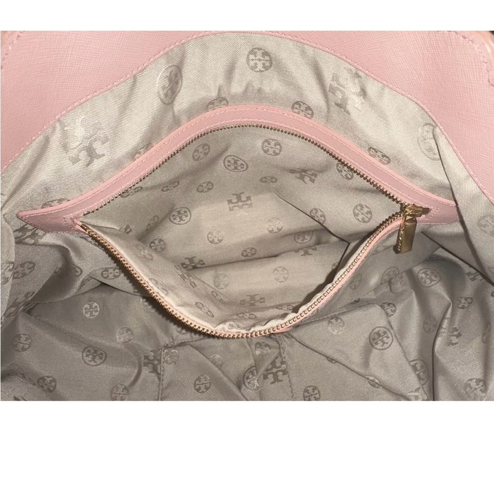 Large Tory Burch Kelsey East-West Scalloped Laser Cut Leather Tote 👜 - Picture 10 of 10